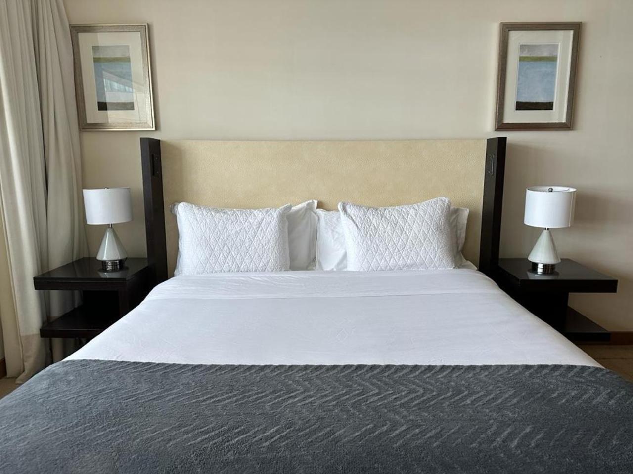 Private At Lux Free Parking Apartment