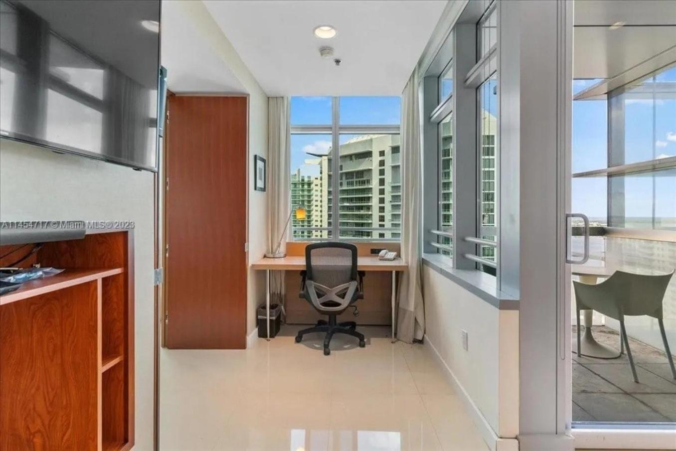 Apartment Private At Lux Free Parking